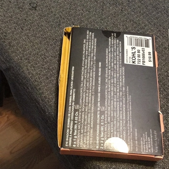 PEACH party Eye and cheek colour Palette - Picture 4 of 4